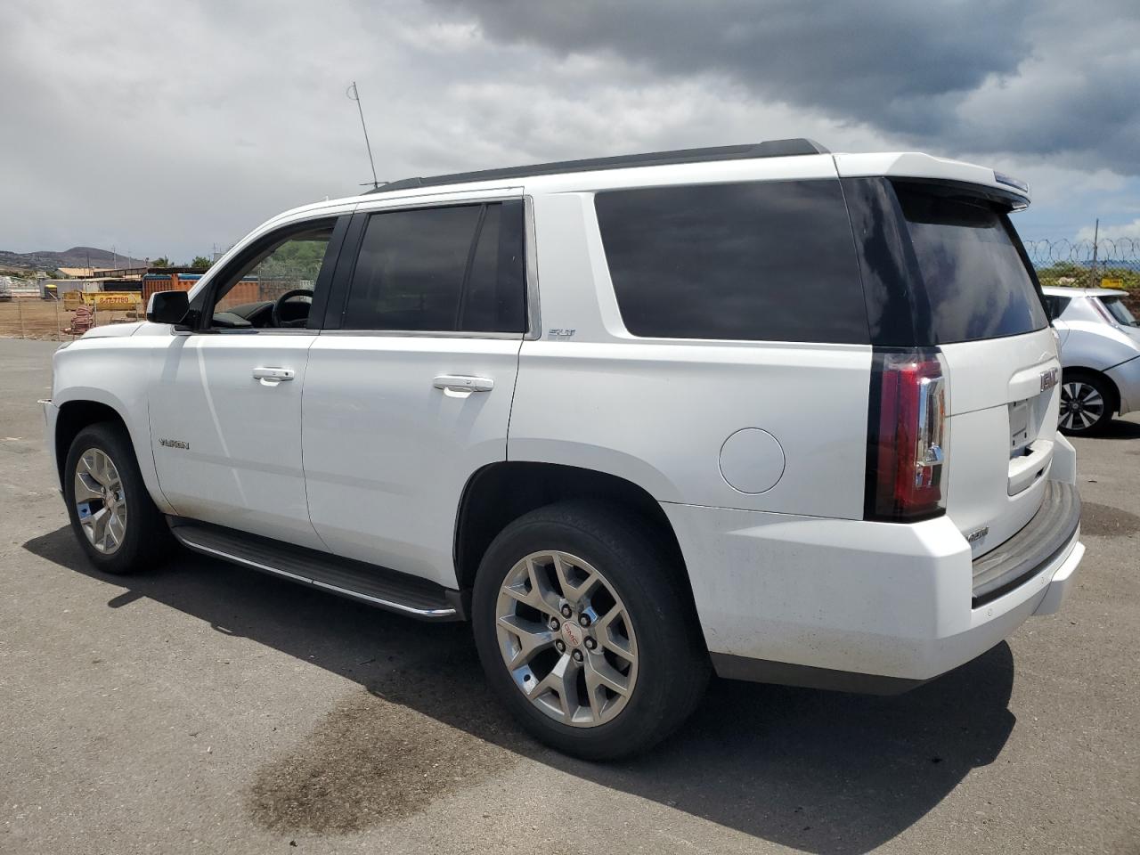 GMC YUKON SLT