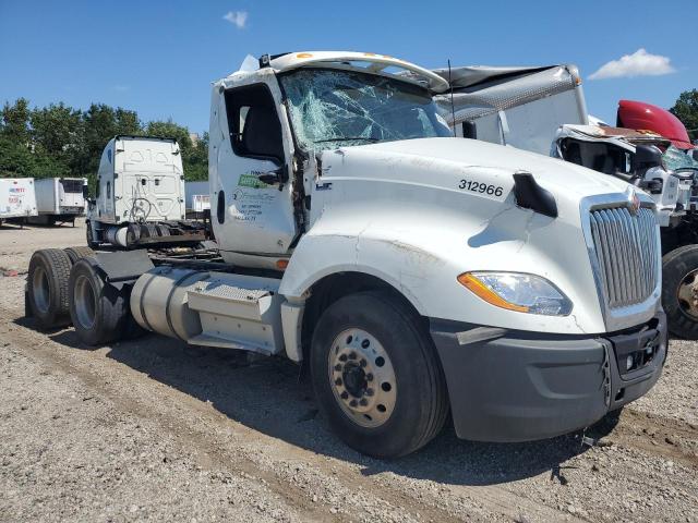 Global Auto Auctions: 2022 INTERNATIONAL LT625