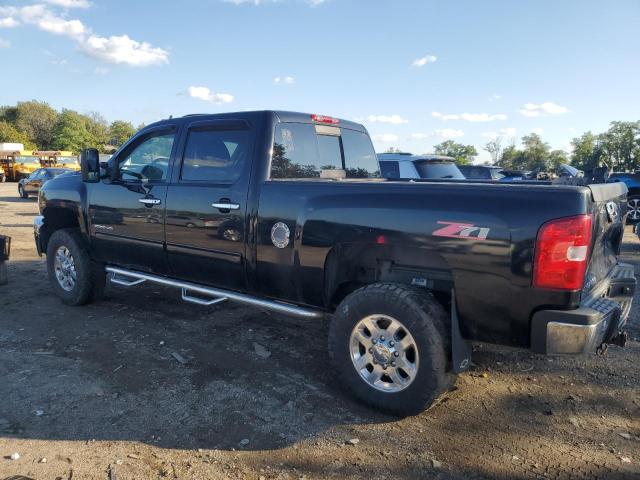 CHEVROLET SILVERADO 2011 black crew pic diesel 1GC1KYC8XBF126588 photo #3