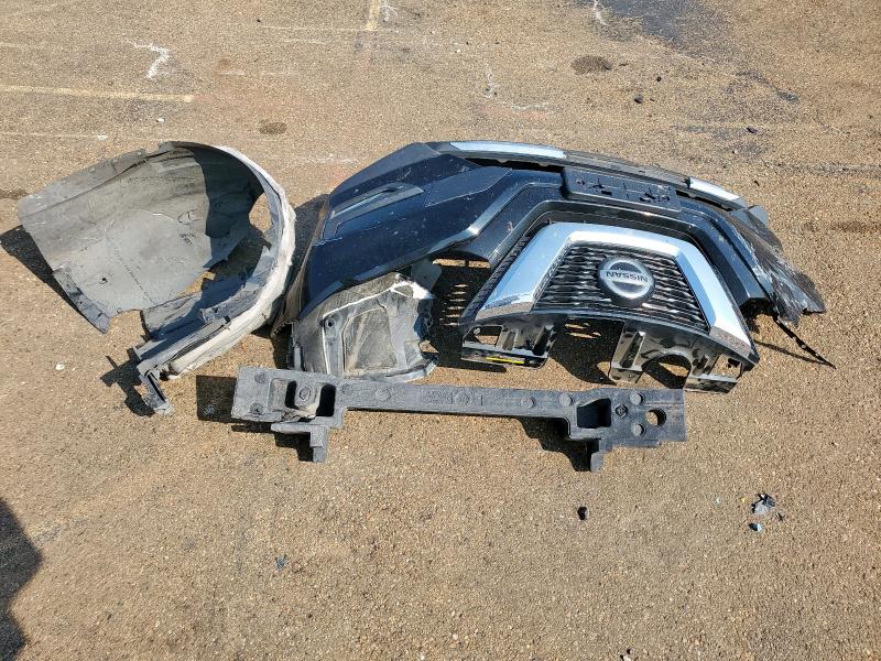 2018 NISSAN ROGUE S JN8AT2MV0JW320323