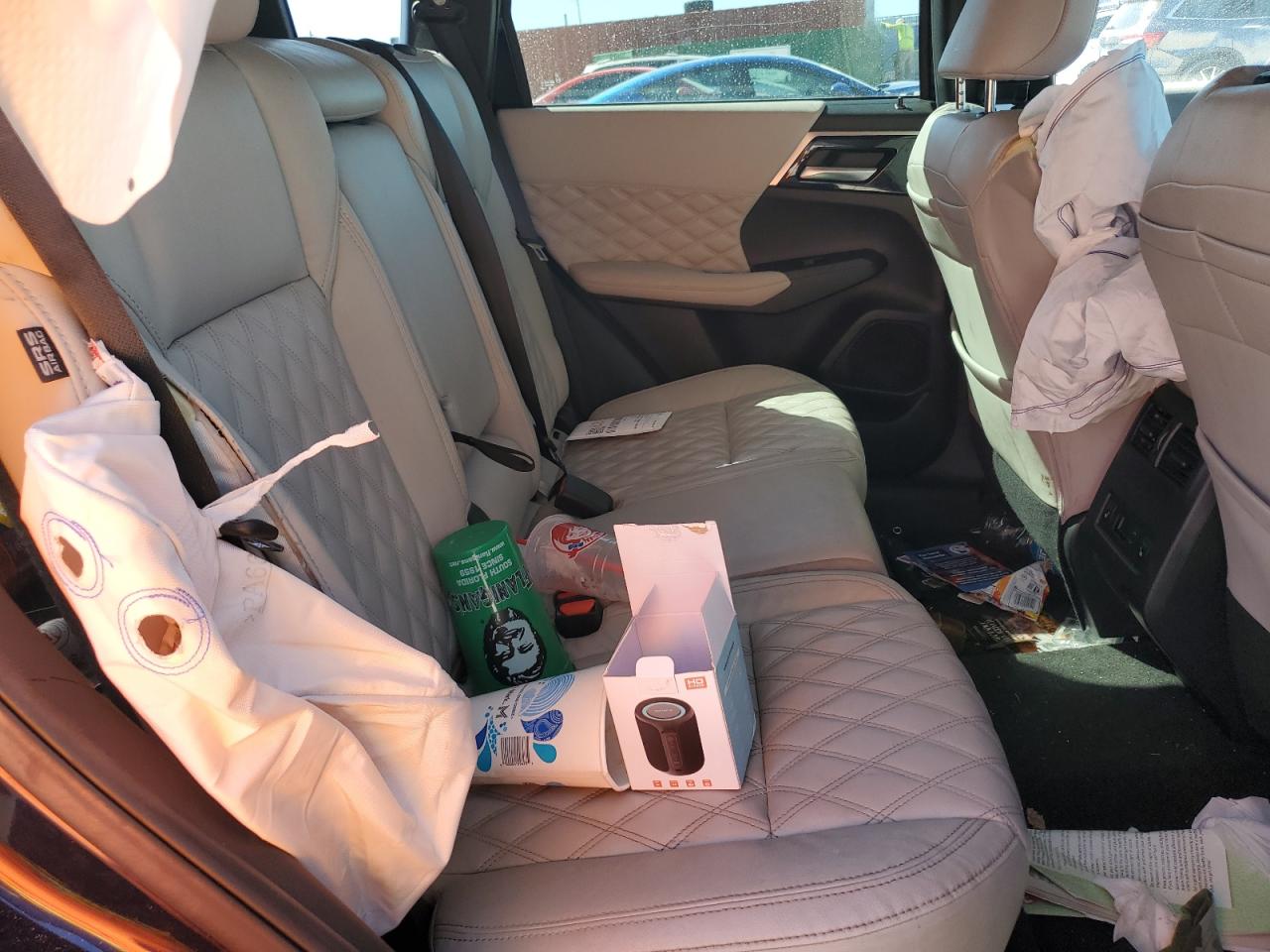 MITSUBISHI OUTLANDER SEL