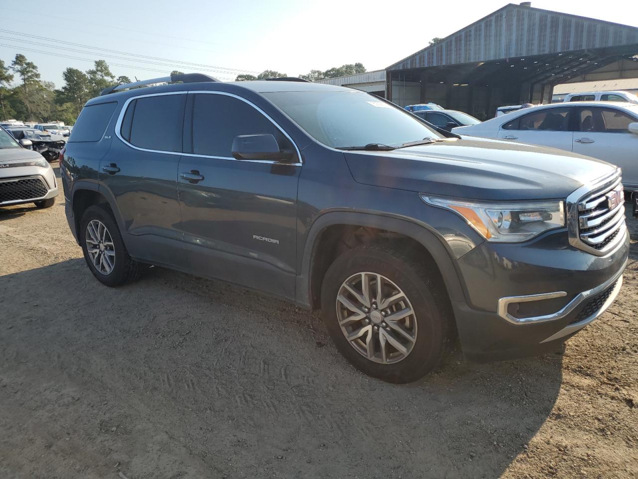 GMC ACADIA SLE
