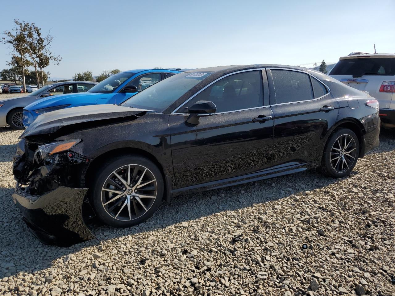 TOYOTA CAMRY SE NIGHT SHADE