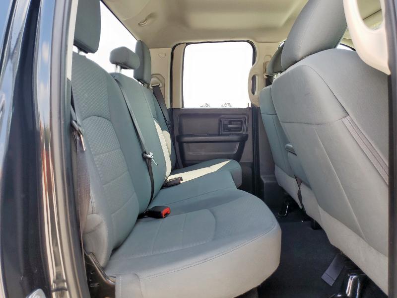 2018 RAM 1500 ST - 1C6RR6FG5JS325390