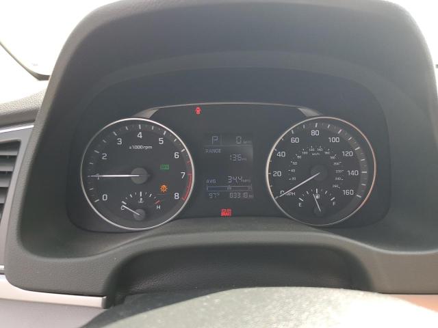 2017 HYUNDAI ELANTRA SE 5NPD84LFXHH030221