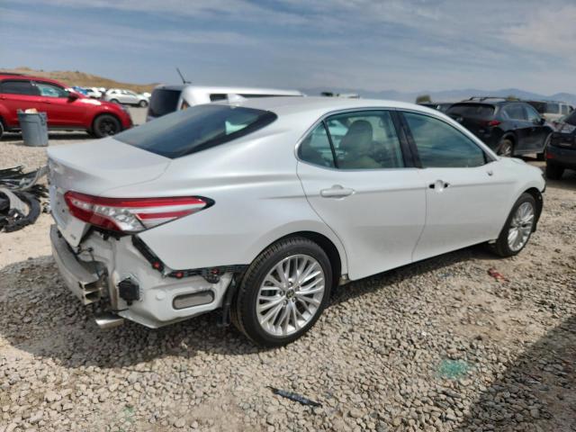 2020 TOYOTA CAMRY XLE 4T1F11AKXLU979130