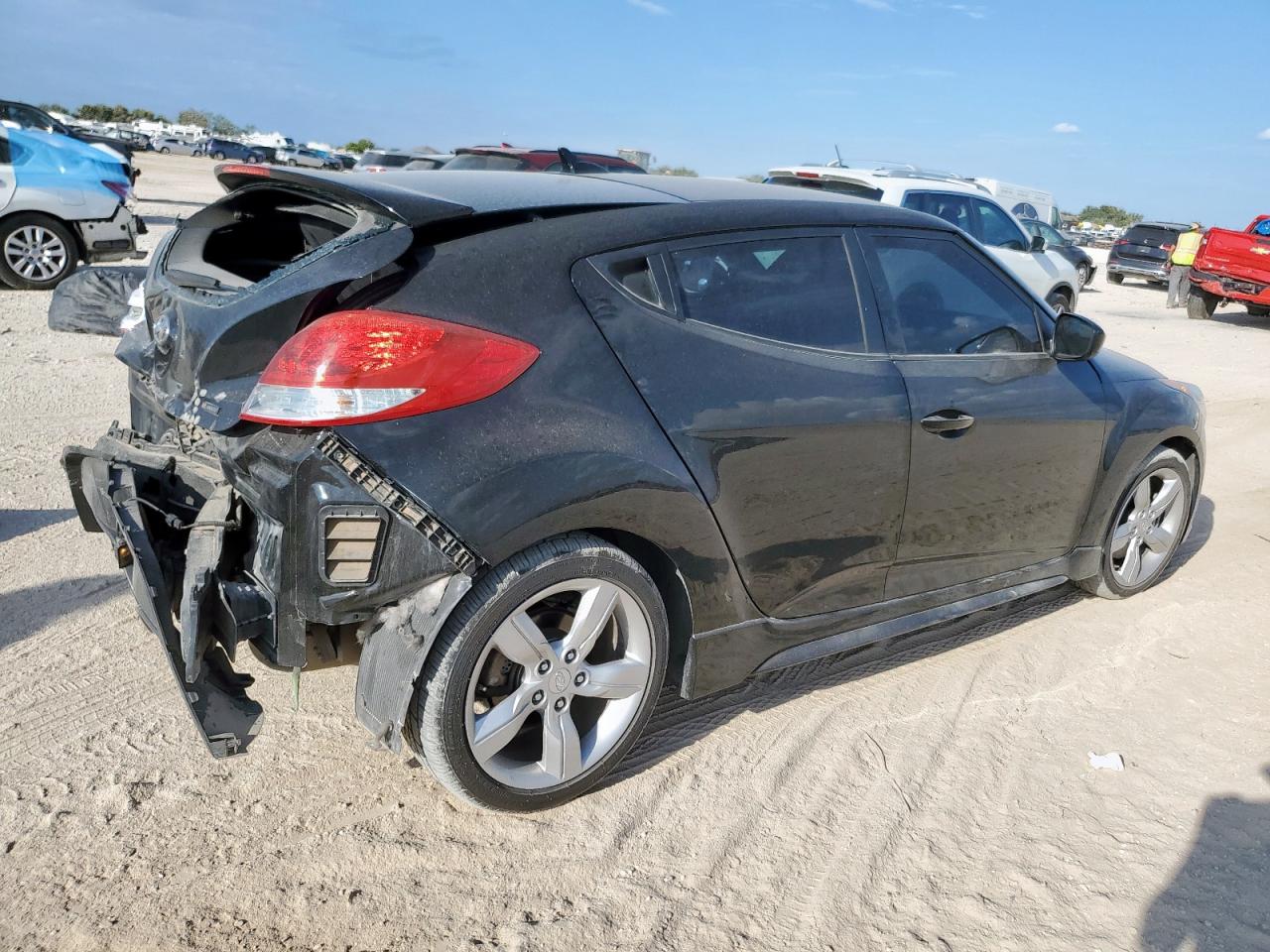 HYUNDAI VELOSTER TURBO