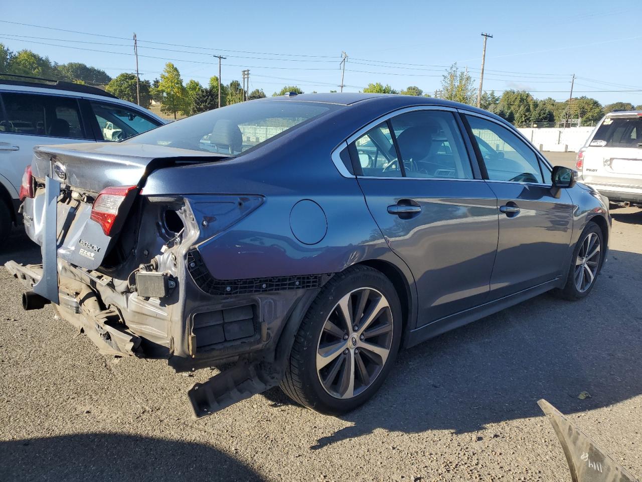 SUBARU LEGACY 2.5I LIMITED