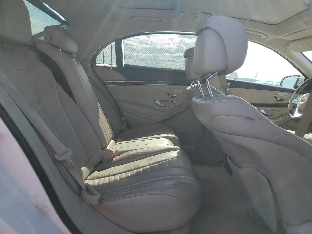 MERCEDES-BENZ S-CLASS 560