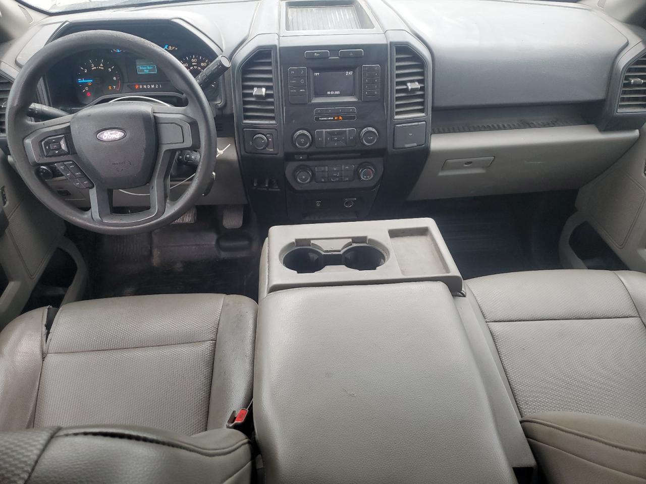 FORD F-150 SUPER CAB