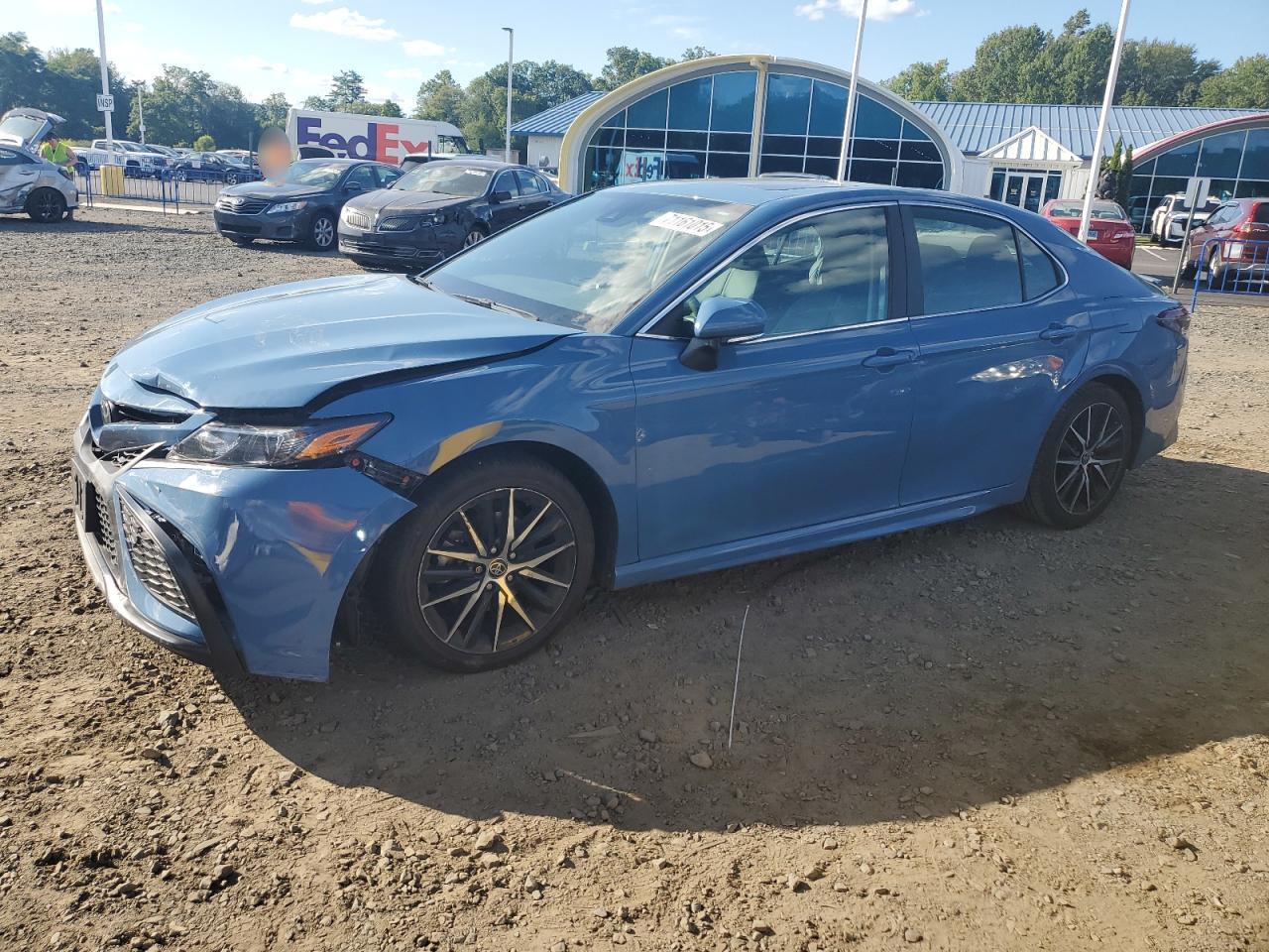 TOYOTA CAMRY SE NIGHT SHADE