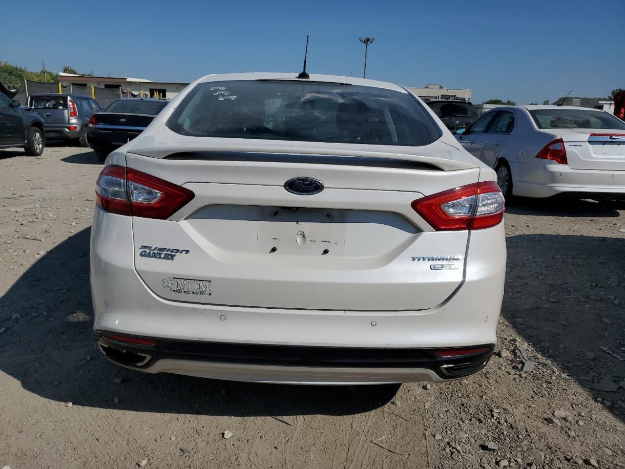 FORD FUSION TITANIUM