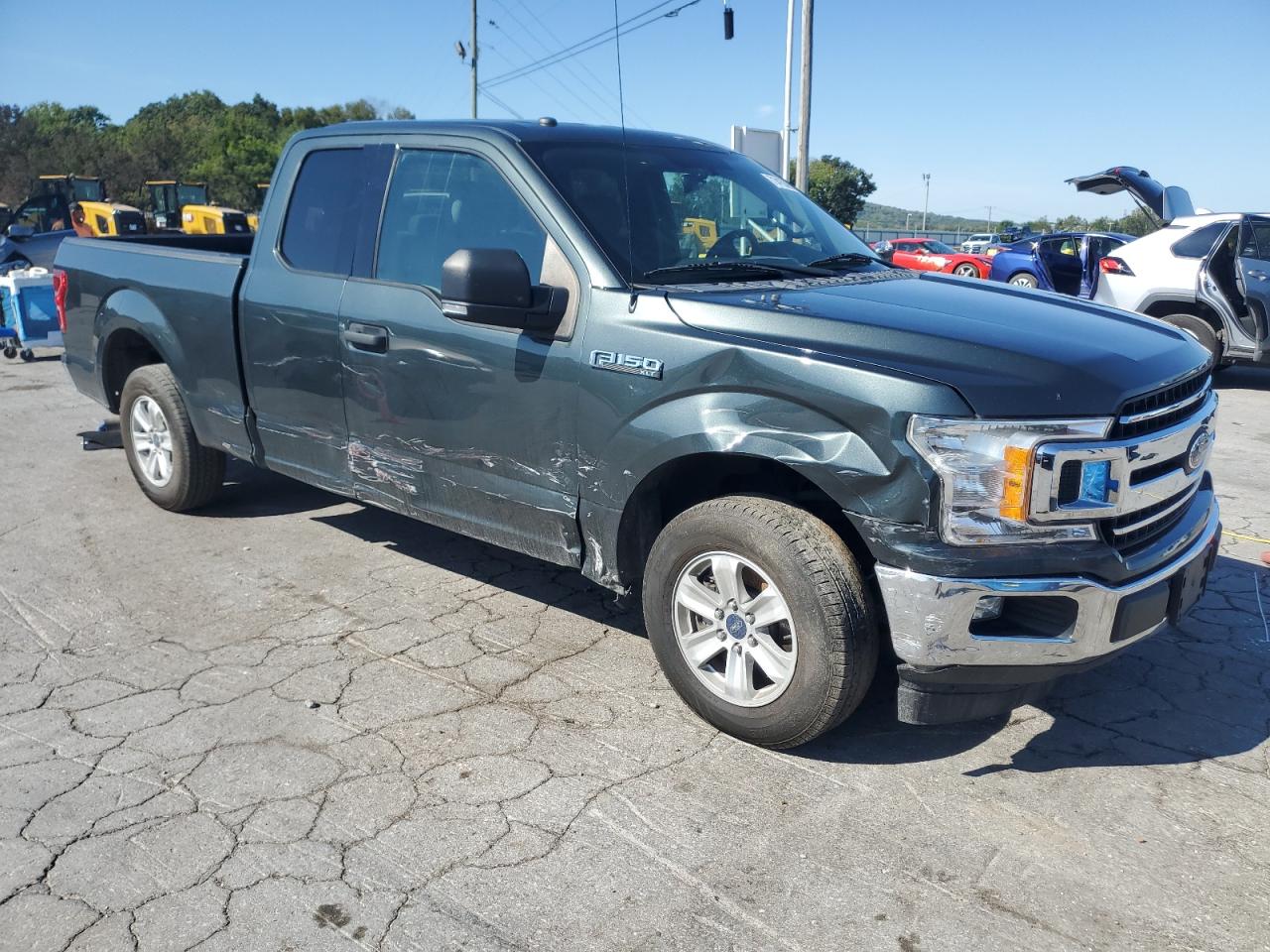 FORD F-150 SUPER CAB