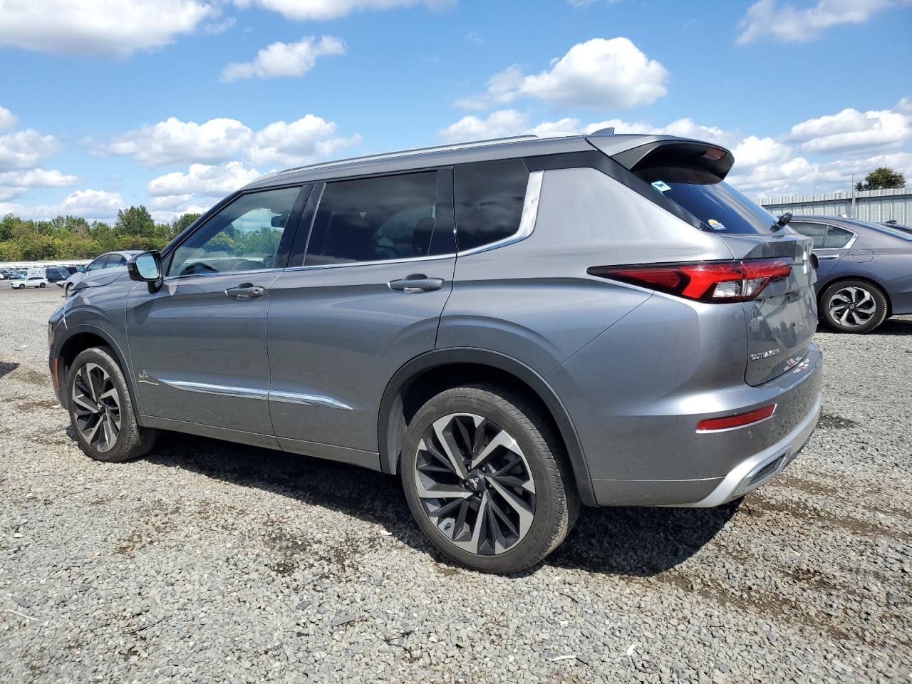 MITSUBISHI OUTLANDER SEL