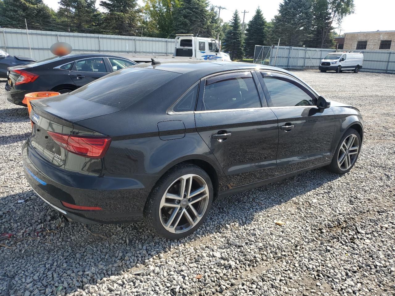 AUDI A3 PREMIUM