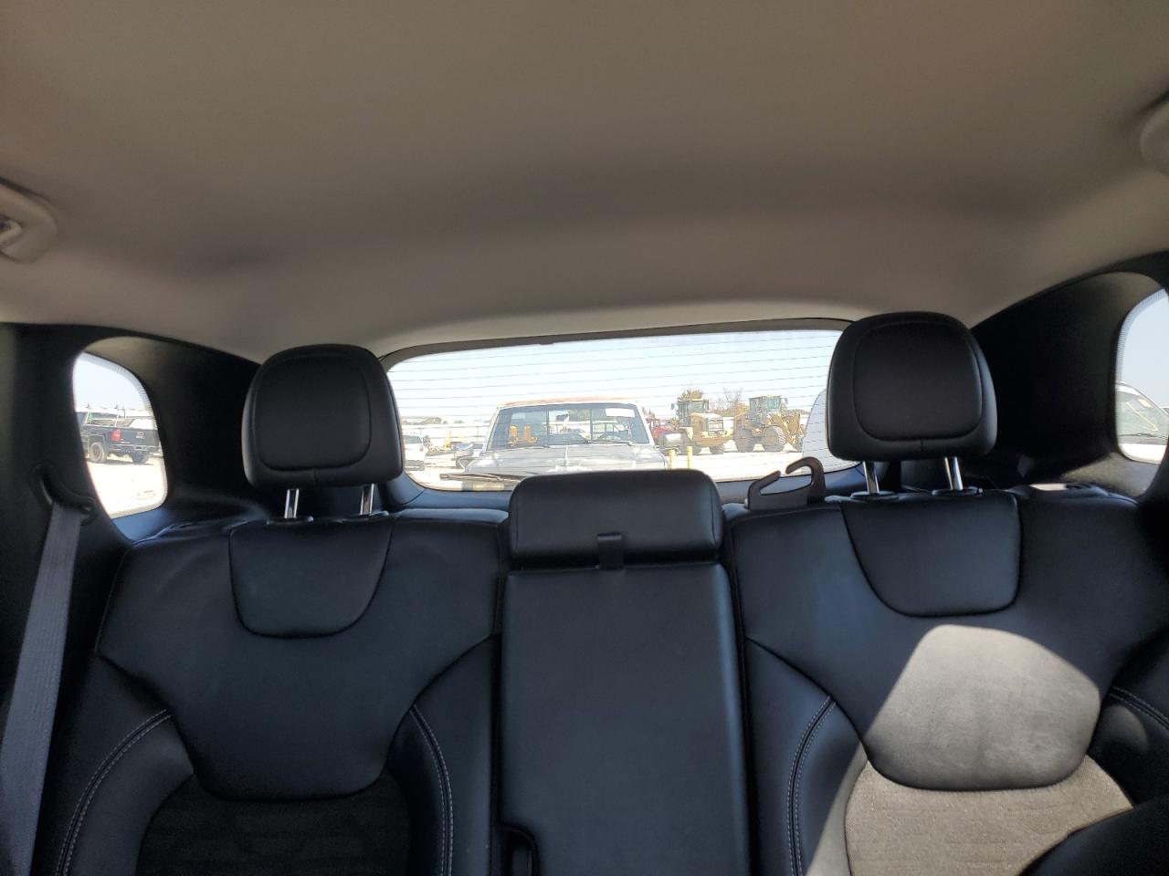 JEEP GRAND CHEROKEE LATITUDE