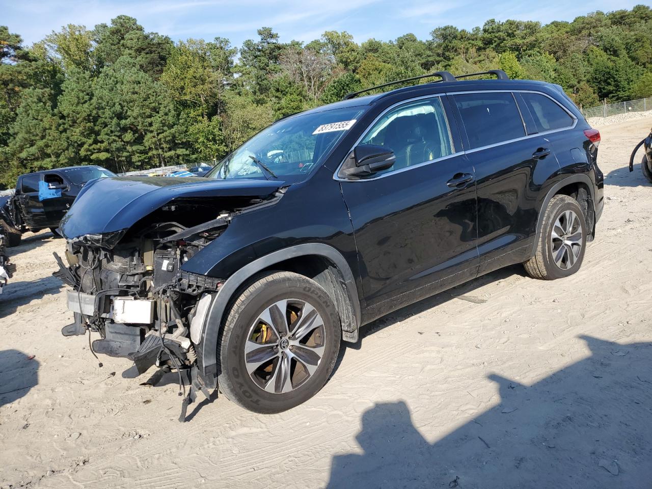 TOYOTA HIGHLANDER SE