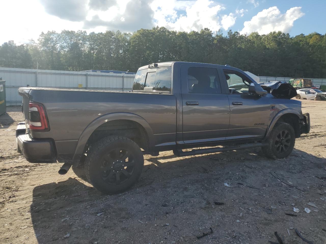 RAM 2500 LARAMIE