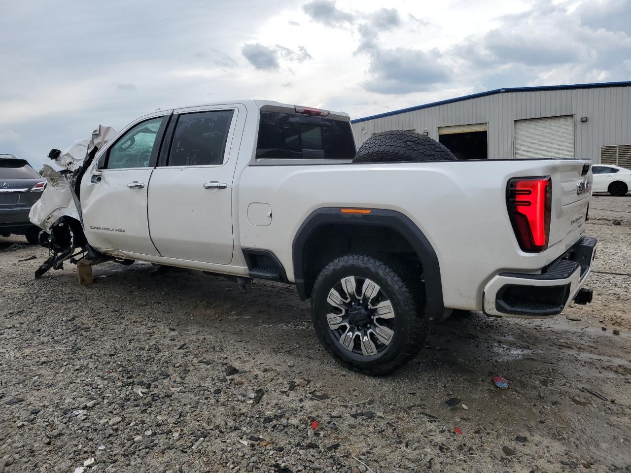 GMC SIERRA K2500 DENALI