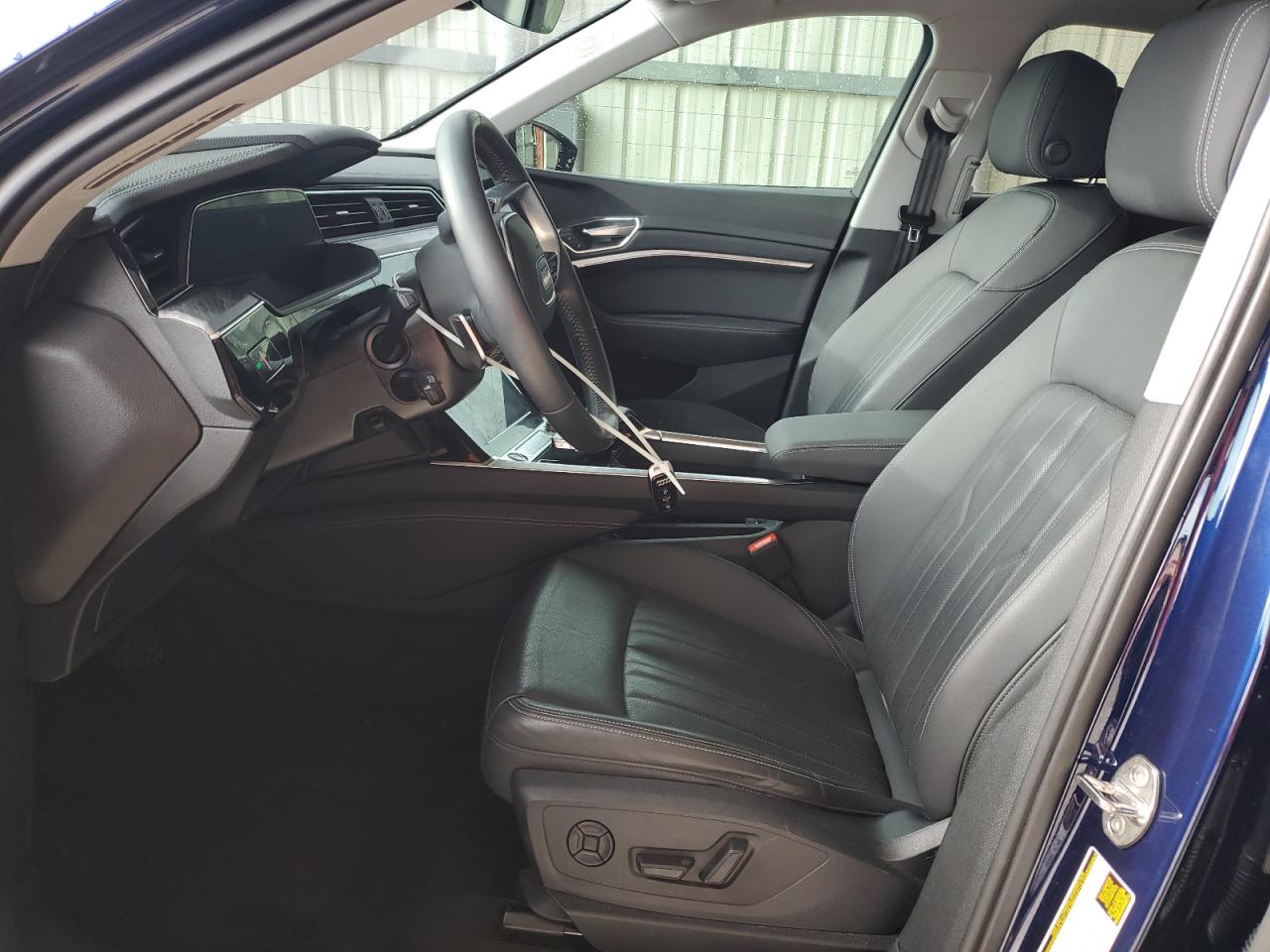 AUDI E-TRON SPORTBACK PREMIUM PLUS