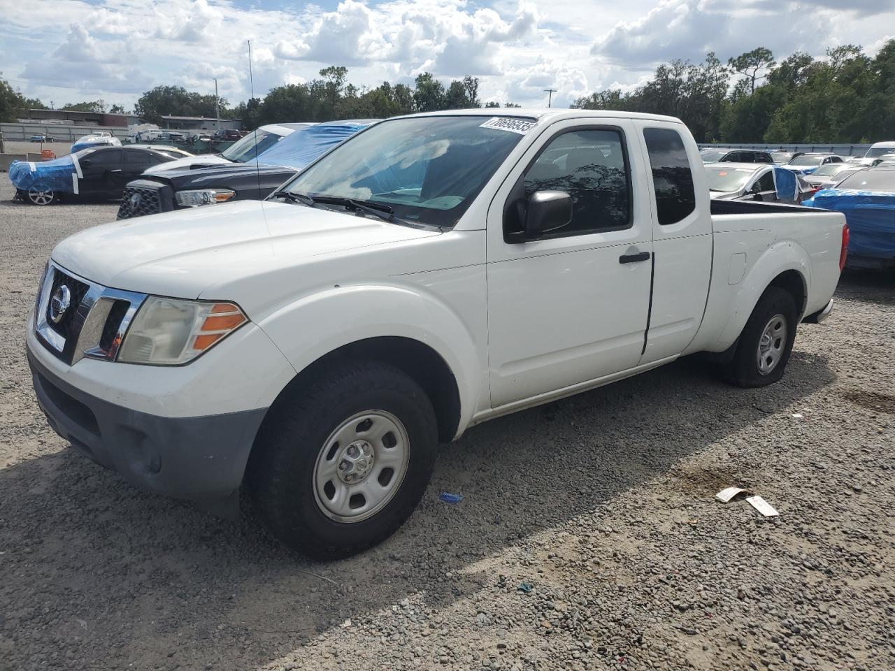 NISSAN FRONTIER S