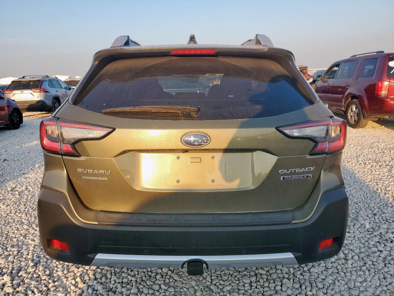 SUBARU OUTBACK TOURING