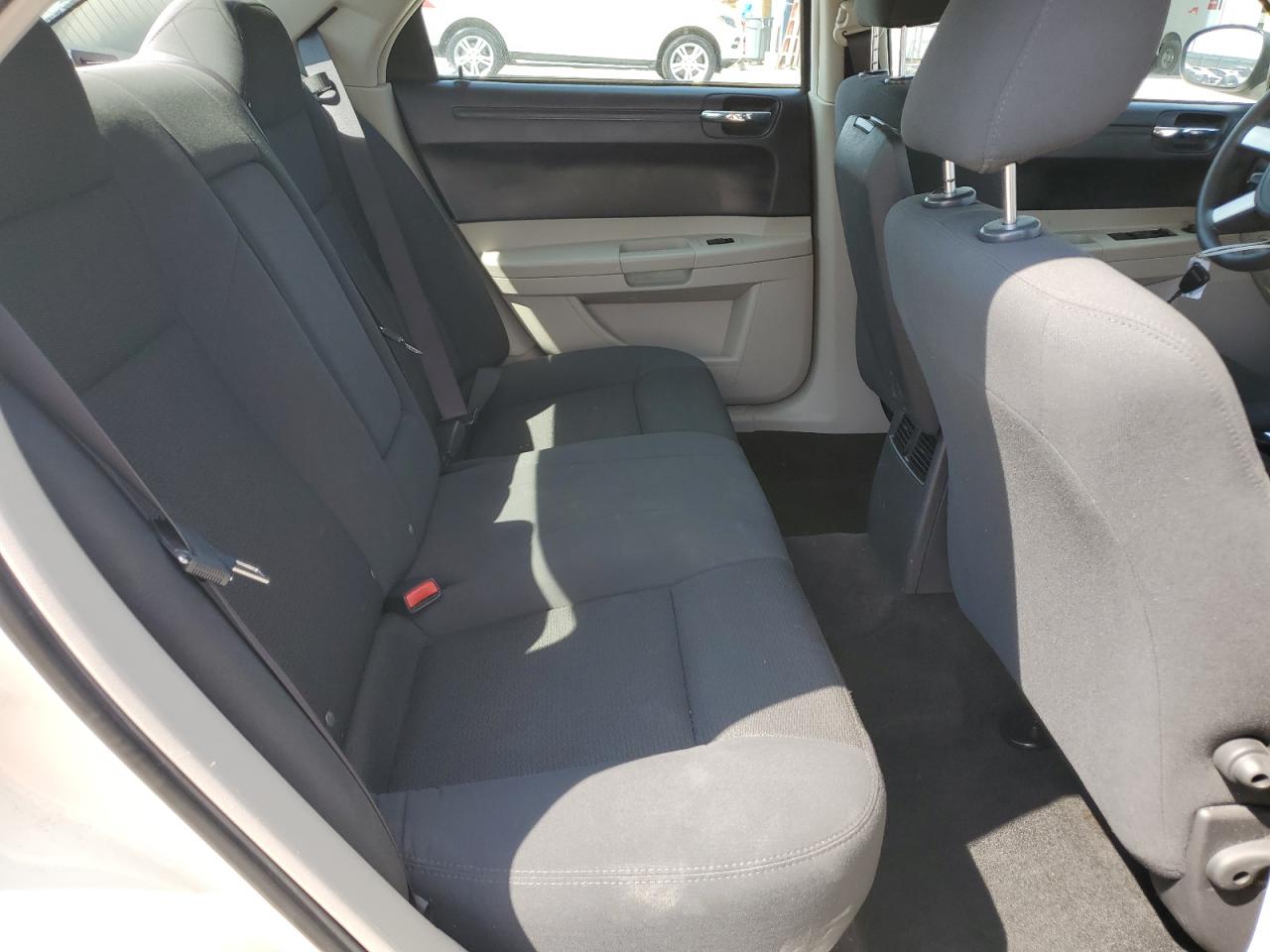 Lot #3280362979 2005 CHRYSLER 300