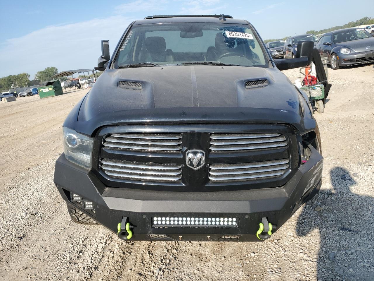 RAM 1500 SPORT