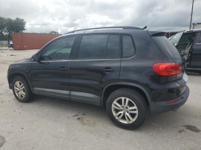 2017 VOLKSWAGEN TIGUAN S WVGAV7AX7HK000034