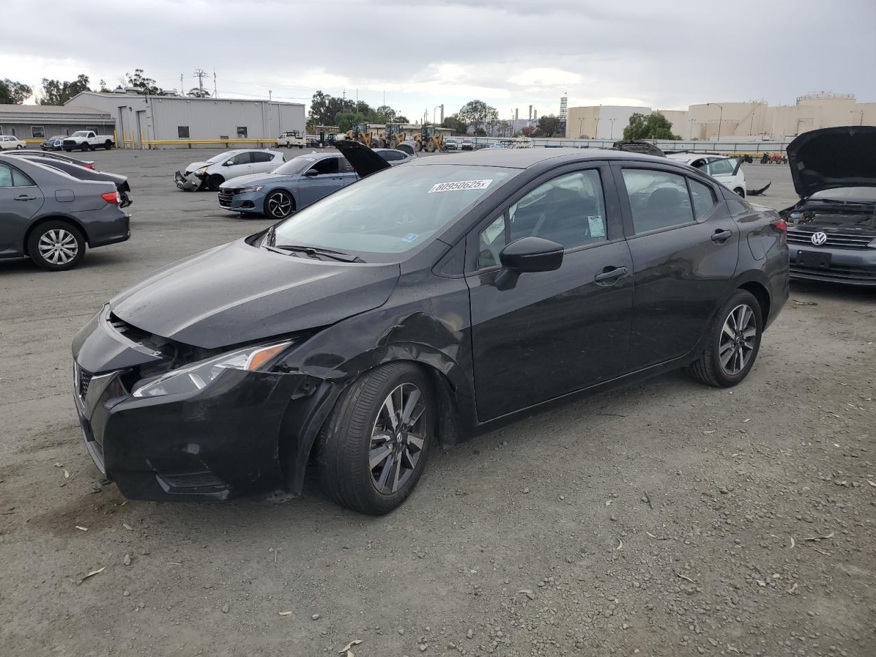 NISSAN VERSA SV