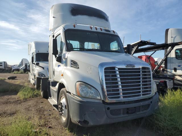 FREIGHTLINER CASCADIA 1