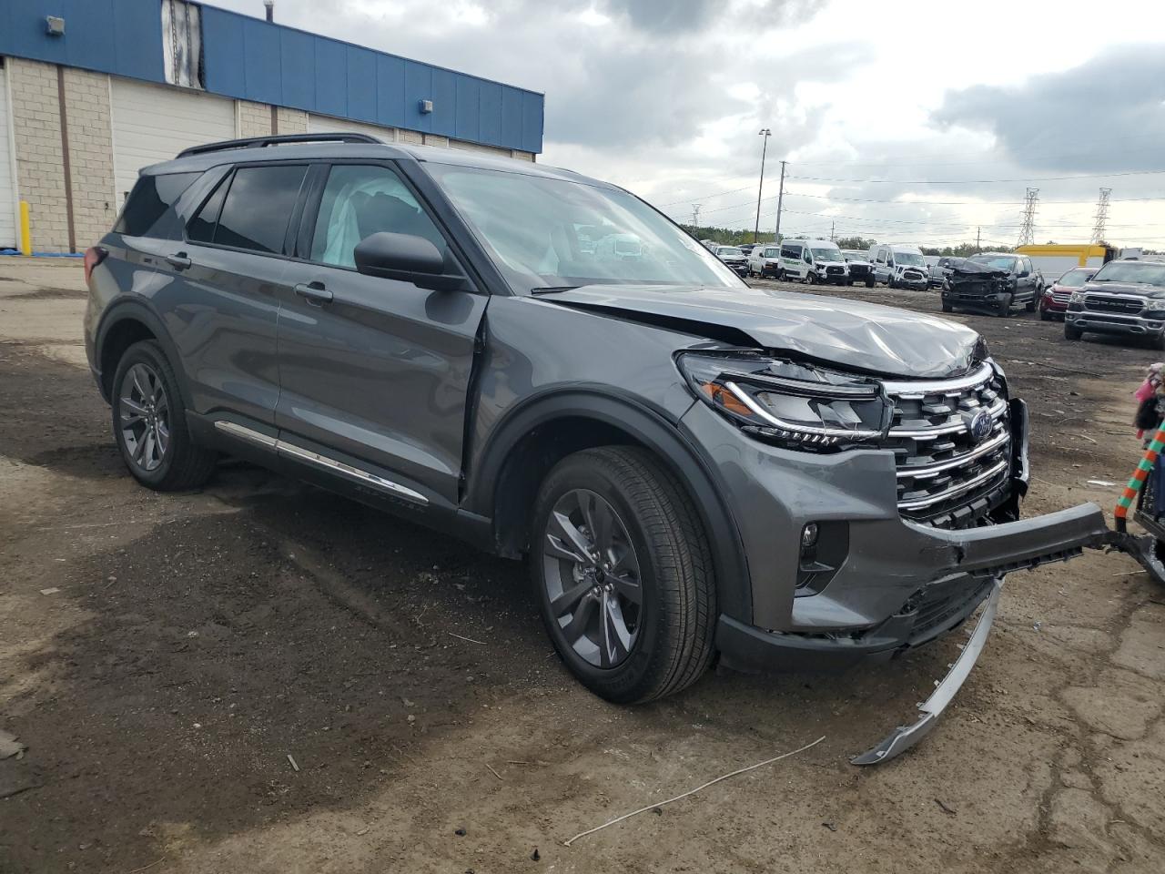 FORD EXPLORER ACTIVE