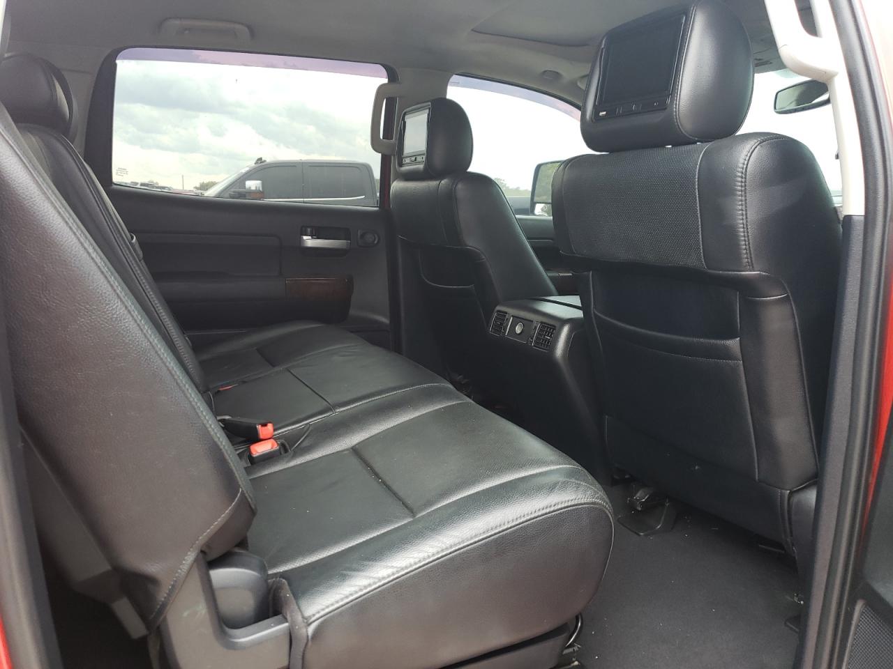 TOYOTA TUNDRA CREWMAX LIMITED