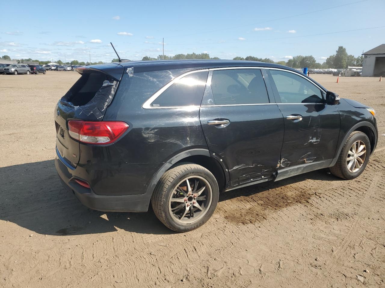 KIA SORENTO LX