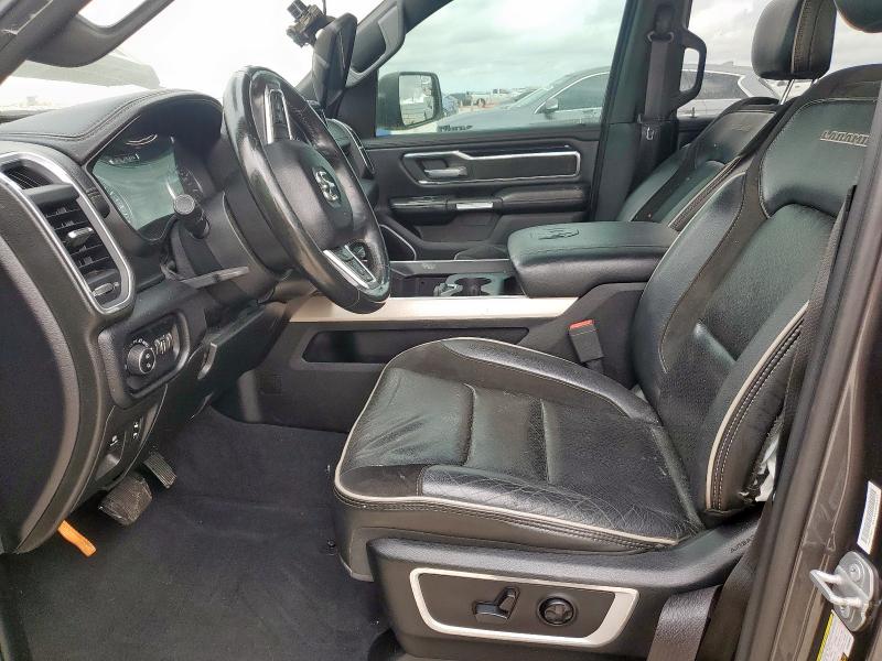 2019 RAM 1500 LARAM - 1C6SRFJTXKN555948