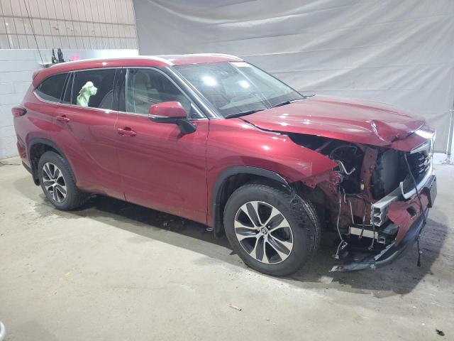2022 TOYOTA HIGHLANDER XLE 5TDHZRBH5NS564053