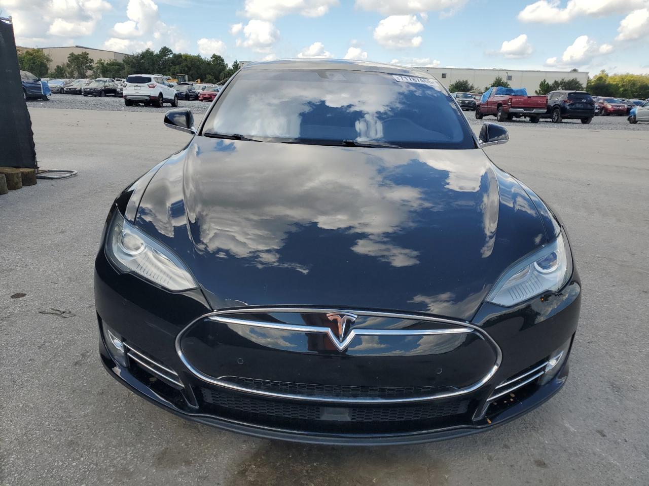 TESLA MODEL S