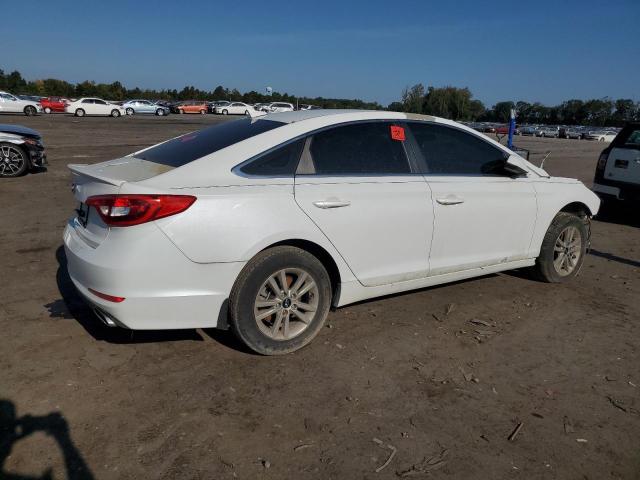 2015 HYUNDAI SONATA SE 5NPE24AF5FH248797