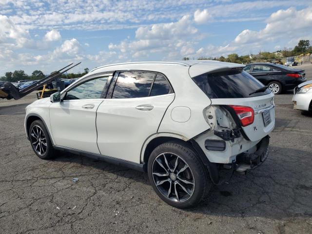 2017 MERCEDES-BENZ GLA 250 4M WDCTG4GB7HJ340382