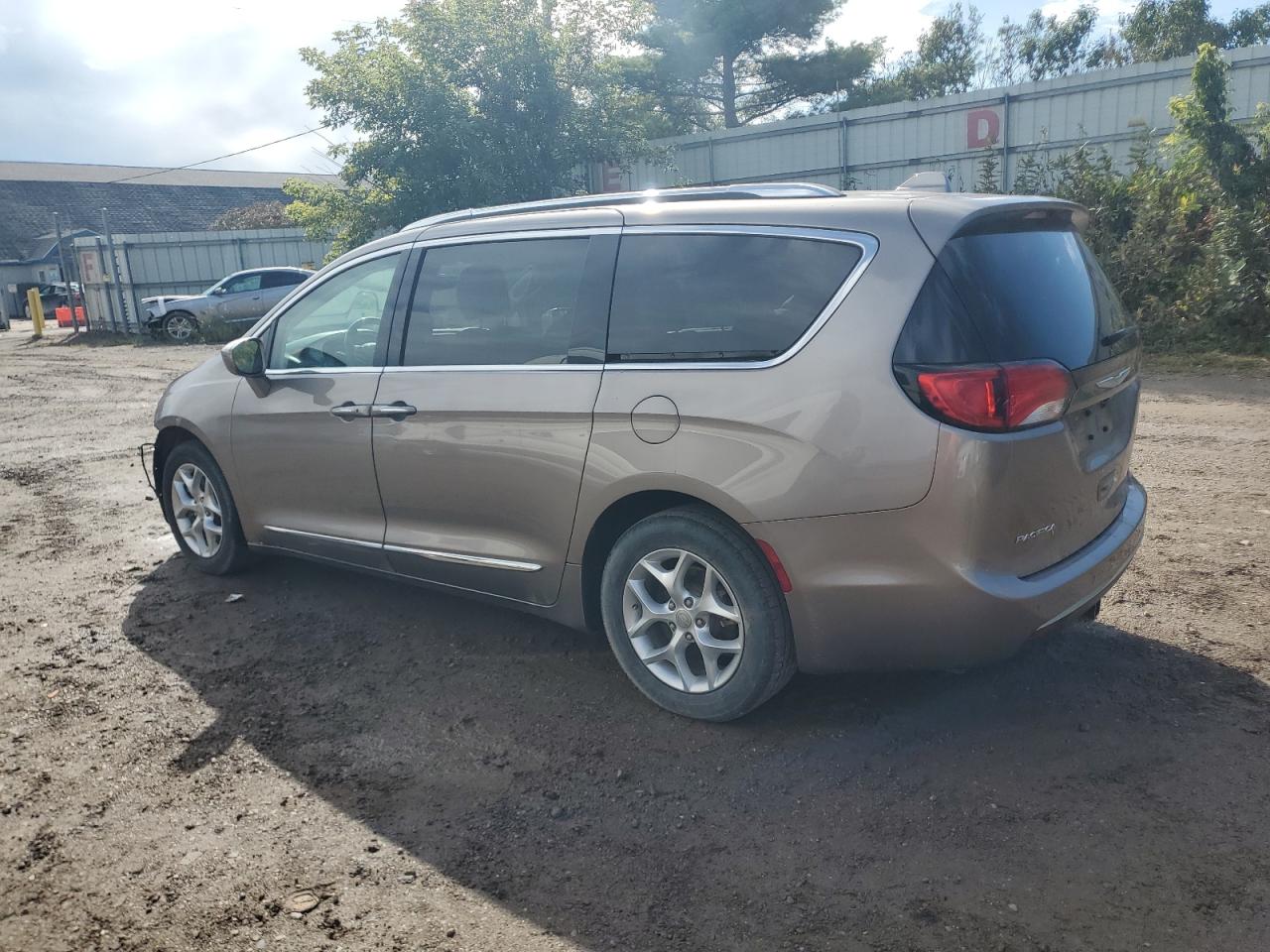 CHRYSLER PACIFICA TOURING L PLUS