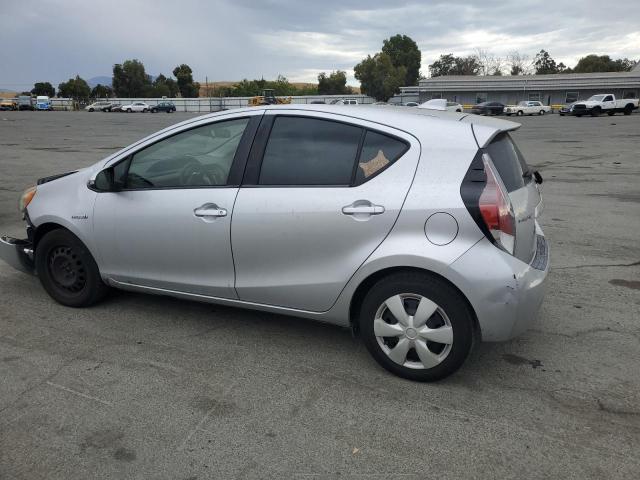 2016 TOYOTA PRIUS C JTDKDTB3XG1119104