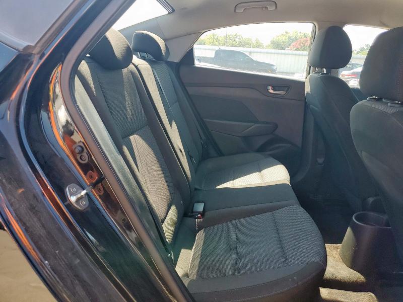 2018 HYUNDAI ACCENT SE 3KPC24A32JE035171