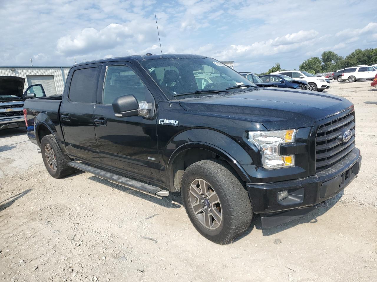 FORD F-150 SUPERCREW