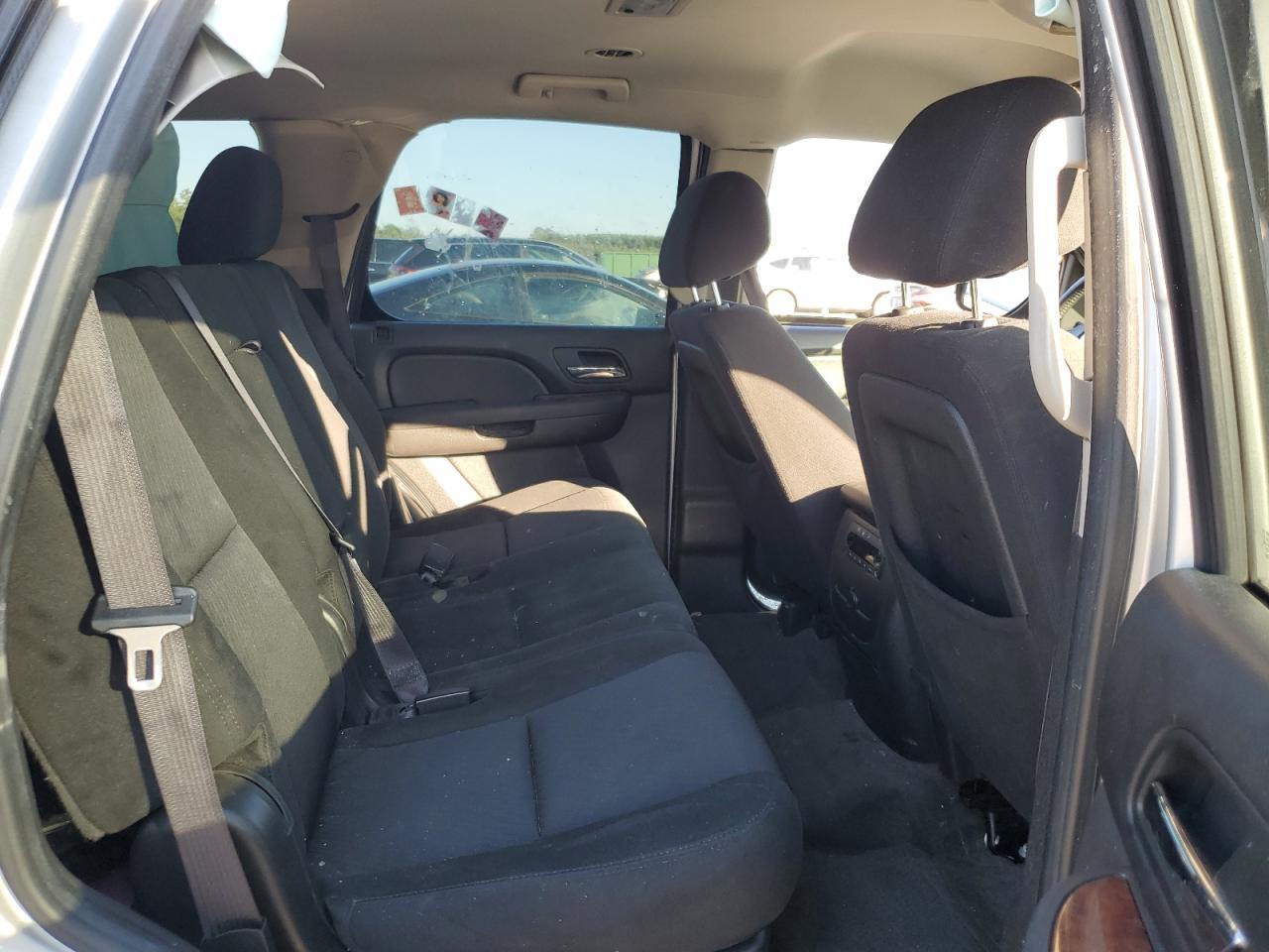 CHEVROLET TAHOE K1500 LS