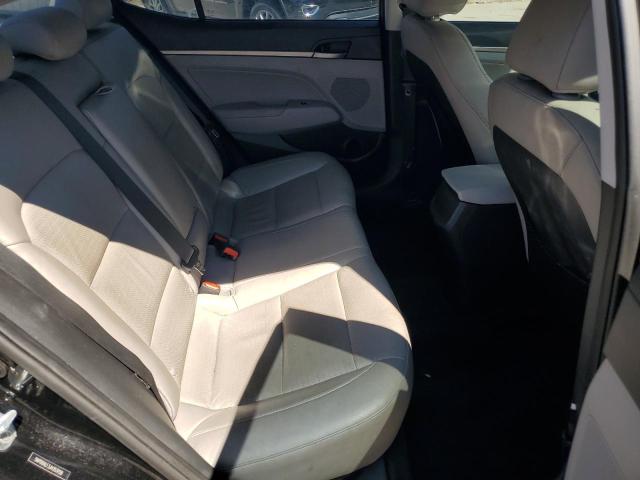 2018 HYUNDAI ELANTRA SE 5NPD84LF3JH353158