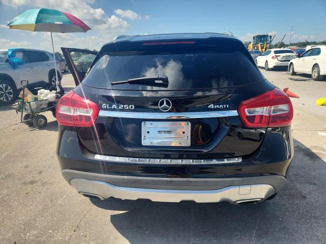 2018 MERCEDES-BENZ GLA 250 4M WDCTG4GB6JJ447400