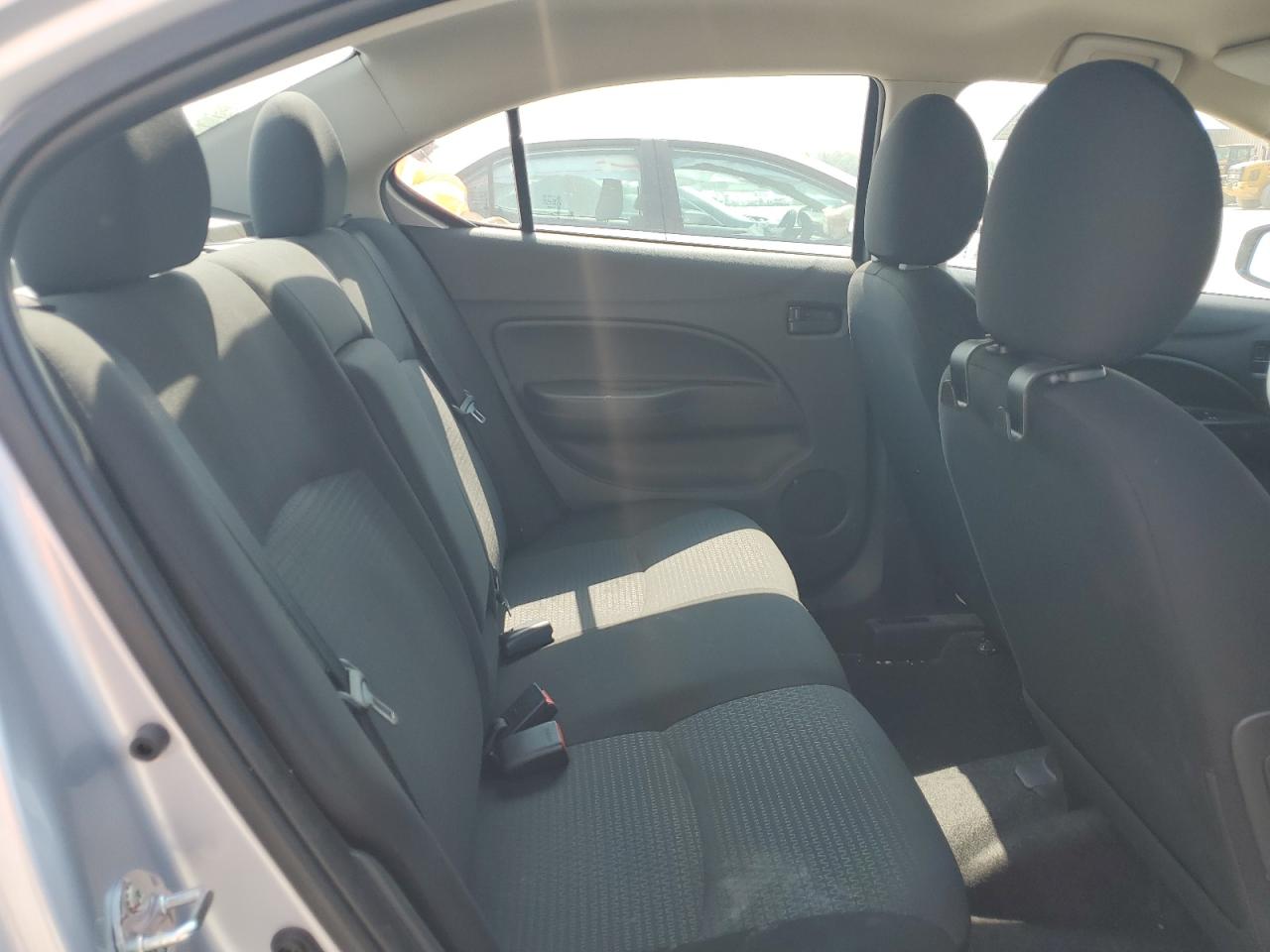 MITSUBISHI MIRAGE G4 ES