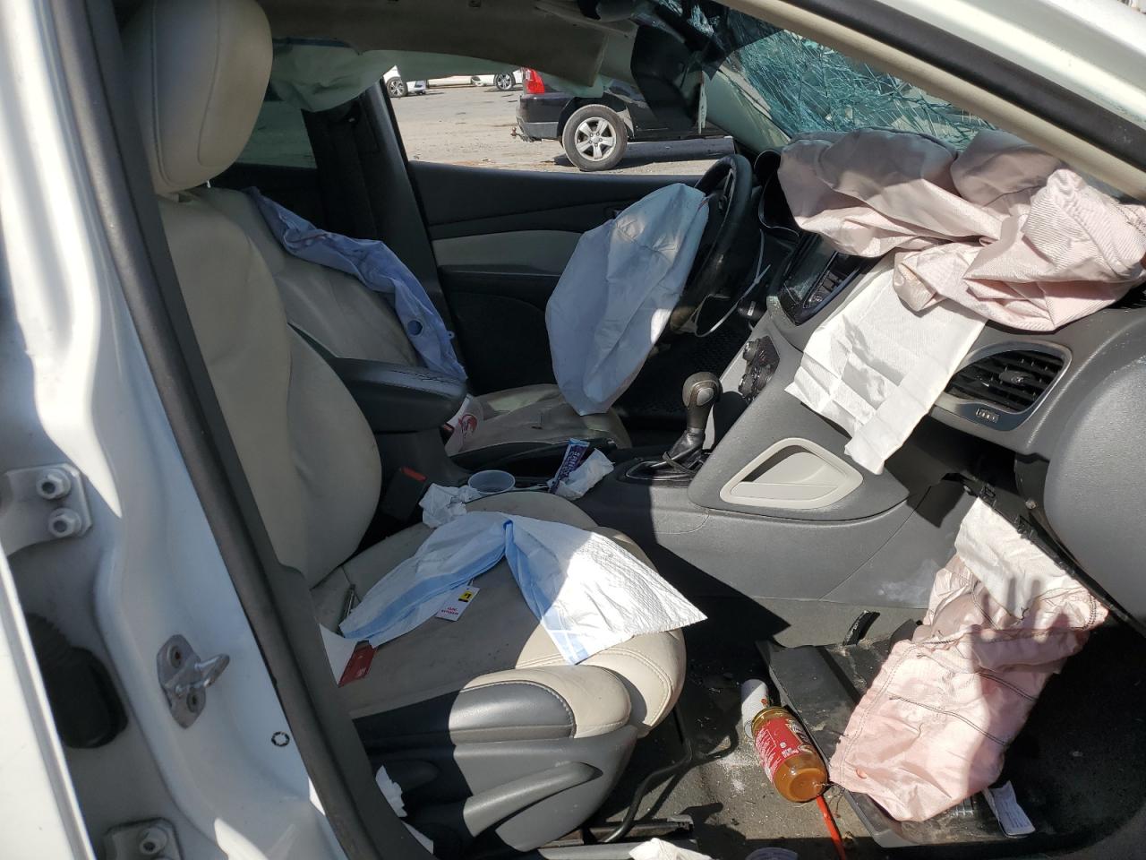 Lot #3316766423 2013 DODGE DART LIMITED