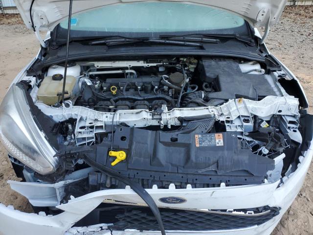 2015 FORD FOCUS SE 1FADP3K25FL381841
