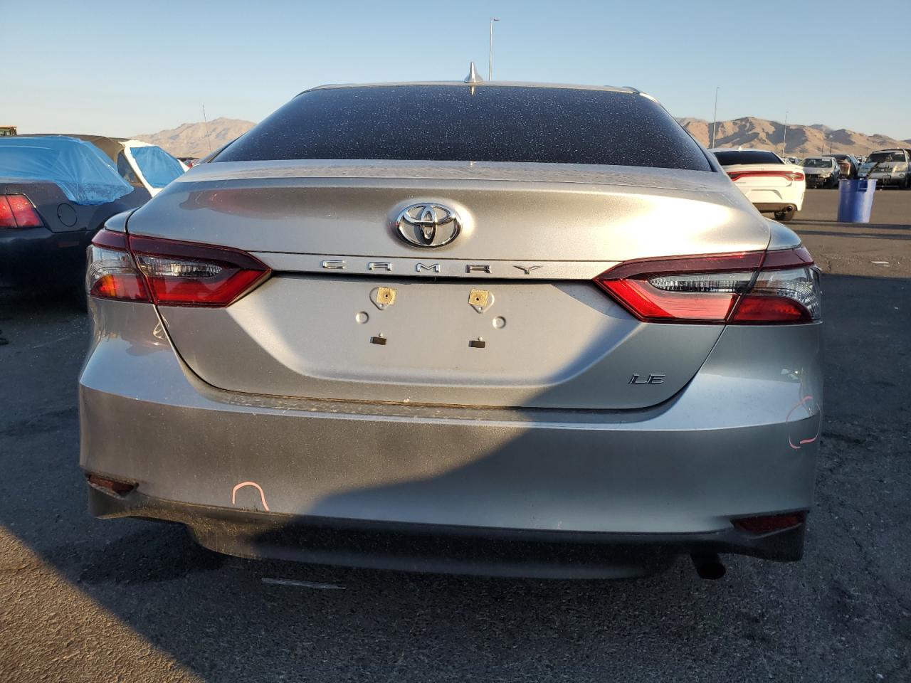 TOYOTA CAMRY LE